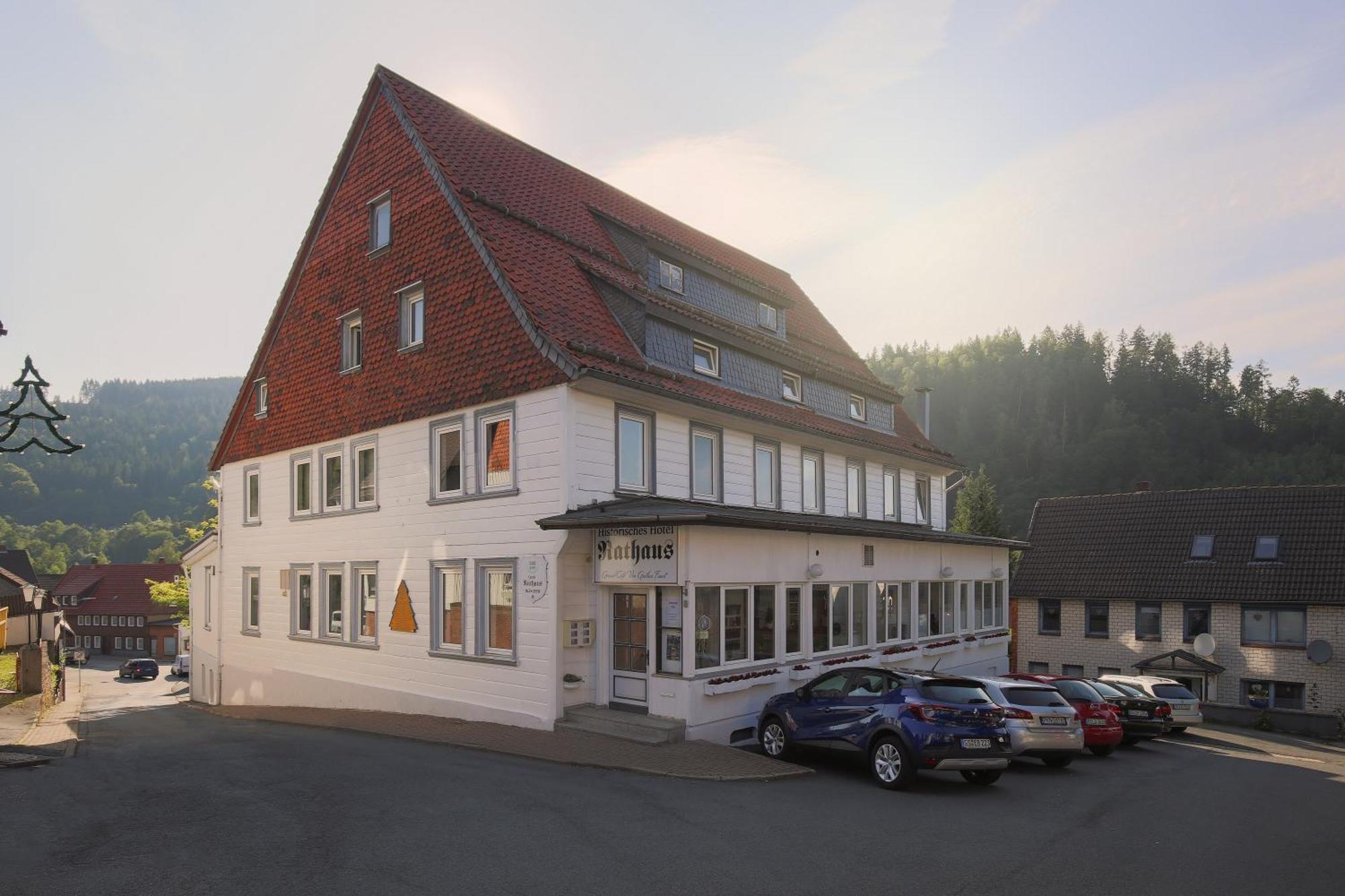 Historisches Hotel Rathaus 劳滕塔尔 外观 照片
